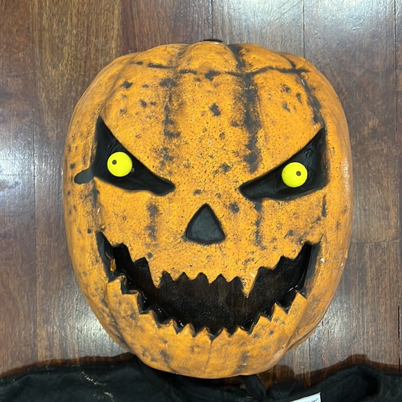 Spirit Scary Jack-o-lantern Halloween Costume - Picture 4 of 9